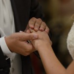 Fotografi matrimonio Napoli. Con questo anello io ti sposo.Cerimonia nuziale.Lo scambio delle fedi.