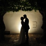 Fotografi matrimonio Napoli. Emozioni al matrimonio. Scatti fotografici romantici delle nozze. Bacio degli sposi. 