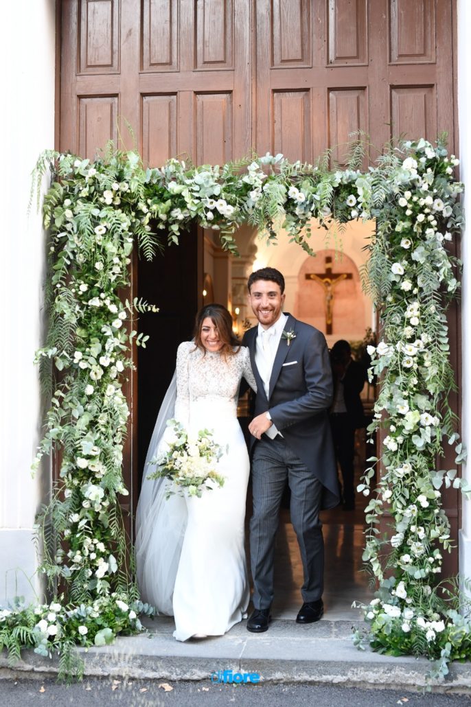 Guida alla scelta degli addobbi floreali per la cerimonia nuziale  Wedding  Photographer - Fotografi Napoli - Di Fiore FOTOGRAFI 081.475160